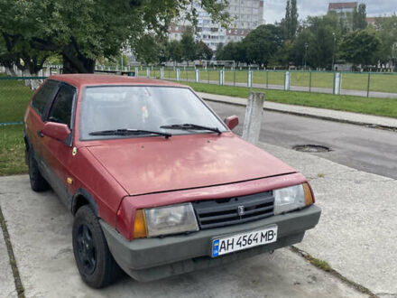 ВАЗ 2108 1990 в Вараш (Кузнецовск) на Automoto.ua Красный ВАЗ 2108, объемом двигателя 1.29 л и пробегом 120 тыс. км за 750 $, фото 1 на Automoto.ua