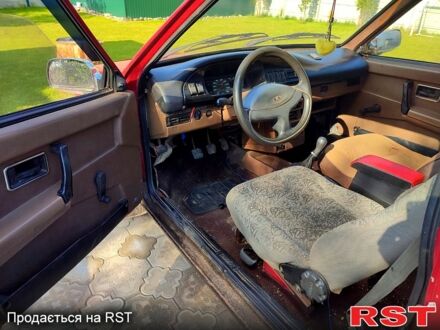 ВАЗ 2108 1990 у Сумах на Automoto.ua Червоний ВАЗ 2108, об'ємом двигуна 1.5 л та пробігом 0 тис. км за 850 $, фото 1 на Automoto.ua
