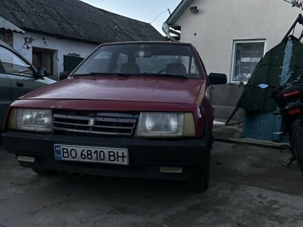 Красный ВАЗ 2108, объемом двигателя 1.5 л и пробегом 107 тыс. км за 400 $, фото 1 на Automoto.ua