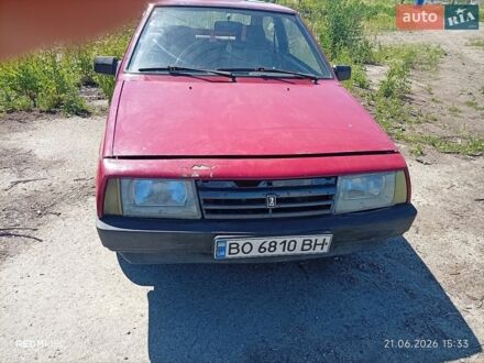 Красный ВАЗ 2108, объемом двигателя 1.5 л и пробегом 110 тыс. км за 800 $, фото 1 на Automoto.ua