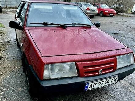 ВАЗ 2108 1990 в Запорожье на Automoto.ua Красный ВАЗ 2108, объемом двигателя 1.29 л и пробегом 87 тыс. км за 1300 $, фото 1 на Automoto.ua