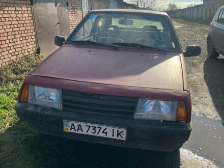 Красный ВАЗ 2108, объемом двигателя 1.3 л и пробегом 290 тыс. км за 1306 $, фото 1 на Automoto.ua