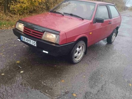 Красный ВАЗ 2108, объемом двигателя 1.3 л и пробегом 250 тыс. км за 900 $, фото 1 на Automoto.ua