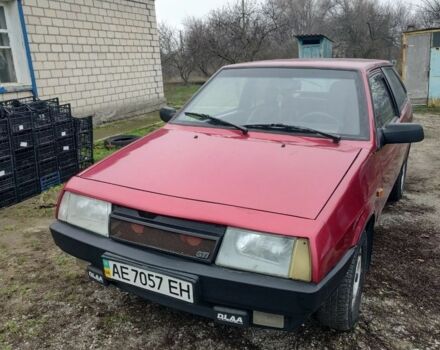 Красный ВАЗ 2108, объемом двигателя 1.5 л и пробегом 282 тыс. км за 1700 $, фото 1 на Automoto.ua