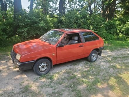 ВАЗ 2108 1991 у Конотопе на Automoto.ua Червоний ВАЗ 2108, об'ємом двигуна 0 л та пробігом 70 тис. км за 650 $, фото 1 на Automoto.ua
