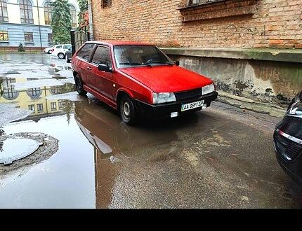 ВАЗ 2108 1991 в Черкассах на Automoto.ua Красный ВАЗ 2108, объемом двигателя 15 л и пробегом 0 тыс. км за 570 $, фото 1 на Automoto.ua