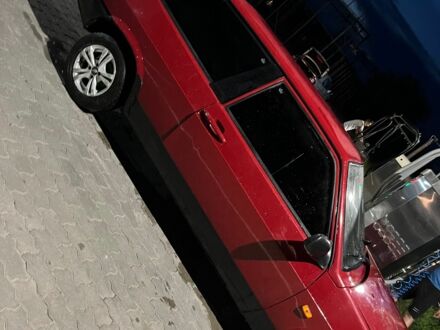 ВАЗ 2108 1991 в Луцке на Automoto.ua Красный ВАЗ 2108, объемом двигателя 1.1 л и пробегом 172 тыс. км за 30000 $, фото 1 на Automoto.ua