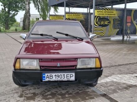 ВАЗ 2108 1991 у Вінниці на Automoto.ua Червоний ВАЗ 2108, об'ємом двигуна 5 л та пробігом 243 тис. км за 900 $, фото 1 на Automoto.ua
