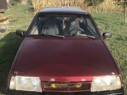 ВАЗ 2108 1991 у Новом Буге на Automoto.ua Червоний ВАЗ 2108, об'ємом двигуна 0 л та пробігом 103 тис. км за 1350 $, фото 1 на Automoto.ua