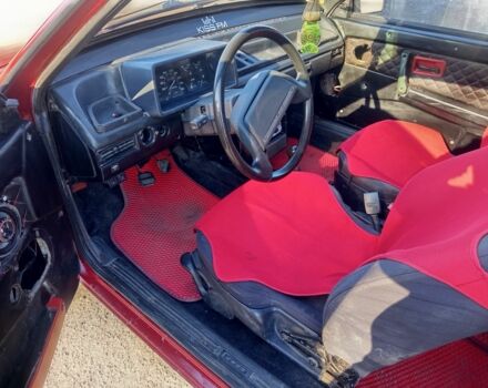 Красный ВАЗ 2108, объемом двигателя 0 л и пробегом 300 тыс. км за 850 $, фото 1 на Automoto.ua