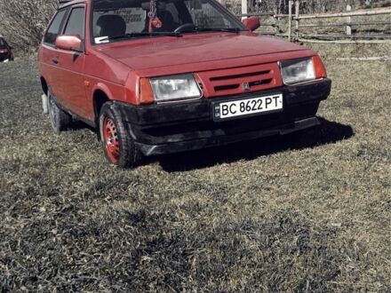 ВАЗ 2108 1991 в Самборе на Automoto.ua Красный ВАЗ 2108, объемом двигателя 1.1 л и пробегом 70 тыс. км за 1100 $, фото 1 на Automoto.ua