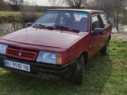 ВАЗ 2108 1991 в Гадяче на Automoto.ua Красный ВАЗ 2108, объемом двигателя 1.3 л и пробегом 323 тыс. км за 1072 $, фото 1 на Automoto.ua