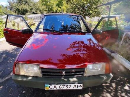 Красный ВАЗ 2108, объемом двигателя 1.3 л и пробегом 110 тыс. км за 1300 $, фото 1 на Automoto.ua