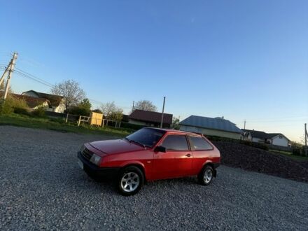 ВАЗ 2108 1991 у Коломые на Automoto.ua Червоний ВАЗ 2108, об'ємом двигуна 1.5 л та пробігом 300 тис. км за 700 $, фото 1 на Automoto.ua