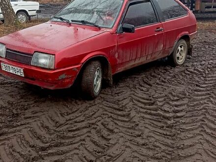 ВАЗ 2108 1992 в Волочиске на Automoto.ua Красный ВАЗ 2108, объемом двигателя 15 л и пробегом 0 тыс. км за 500 $, фото 1 на Automoto.ua