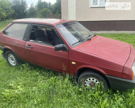 Красный ВАЗ 2108, объемом двигателя 1.1 л и пробегом 100 тыс. км за 550 $, фото 1 на Automoto.ua