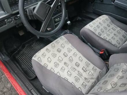 ВАЗ 2108 1992 в Хмельнике на Automoto.ua Красный ВАЗ 2108, объемом двигателя 1.3 л и пробегом 333 тыс. км за 1004 $, фото 1 на Automoto.ua