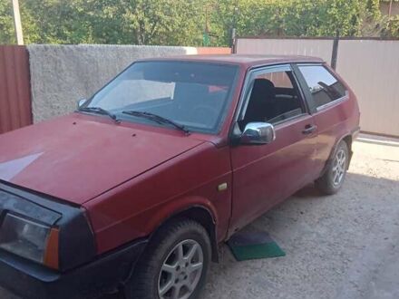 ВАЗ 2108 1992 в Черновцах на Automoto.ua Красный ВАЗ 2108, объемом двигателя 0 л и пробегом 333 тыс. км за 650 $, фото 1 на Automoto.ua