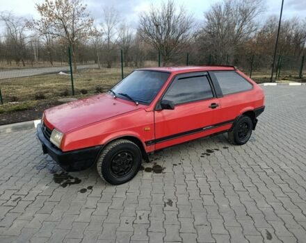Красный ВАЗ 2108, объемом двигателя 1.5 л и пробегом 100 тыс. км за 900 $, фото 1 на Automoto.ua