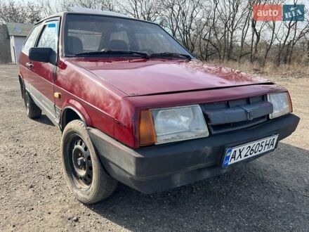 ВАЗ 2108 1992 у Чернівцях на Automoto.ua Червоний ВАЗ 2108, об'ємом двигуна 1.5 л та пробігом 114 тис. км за 550 $, фото 1 на Automoto.ua