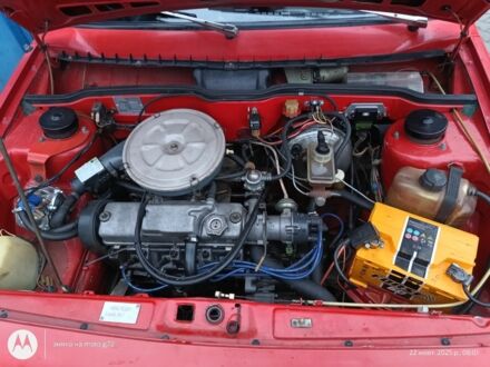 ВАЗ 2108 1992 в Хмельнике на Automoto.ua Красный ВАЗ 2108, объемом двигателя 1.3 л и пробегом 333 тыс. км за 1004 $, фото 1 на Automoto.ua
