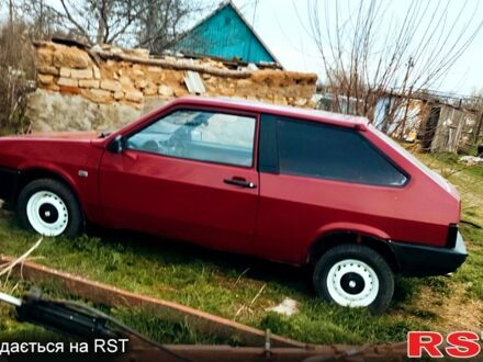 ВАЗ 2108 1992 у Великой Александровке на Automoto.ua Червоний ВАЗ 2108, об'ємом двигуна 15 л та пробігом 300 тис. км за 720 $, фото 1 на Automoto.ua