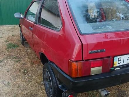 ВАЗ 2108 1992 у Кропивницькому (Кіровограді) на Automoto.ua Червоний ВАЗ 2108, об'ємом двигуна 0 л та пробігом 567 тис. км за 723 $, фото 1 на Automoto.ua
