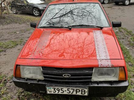 Красный ВАЗ 2108, объемом двигателя 1.3 л и пробегом 77 тыс. км за 500 $, фото 1 на Automoto.ua