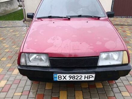 Красный ВАЗ 2108, объемом двигателя 1.3 л и пробегом 150 тыс. км за 897 $, фото 1 на Automoto.ua