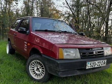 ВАЗ 2108 1992 в Березовке на Automoto.ua Красный ВАЗ 2108, объемом двигателя 1.3 л и пробегом 200 тыс. км за 700 $, фото 1 на Automoto.ua