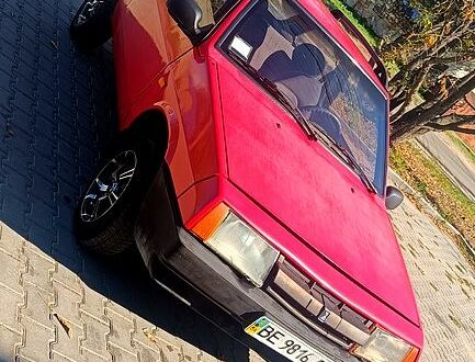 ВАЗ 2108 1992 в Одессе на Automoto.ua Красный ВАЗ 2108, объемом двигателя 1.3 л и пробегом 290 тыс. км за 600 $, фото 1 на Automoto.ua