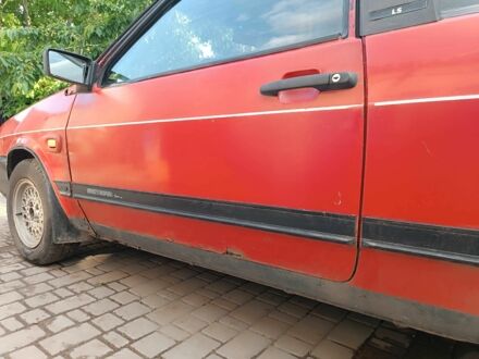 ВАЗ 2108 1992 в Херсоне на Automoto.ua Красный ВАЗ 2108, объемом двигателя 1.5 л и пробегом 659 тыс. км за 650 $, фото 1 на Automoto.ua