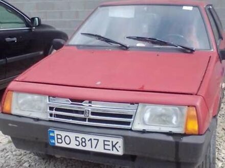 ВАЗ 2108 1992 у Тернополі на Automoto.ua Червоний ВАЗ 2108, об'ємом двигуна 1.1 л та пробігом 100 тис. км за 800 $, фото 1 на Automoto.ua