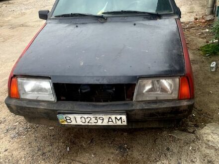 Красный ВАЗ 2108, объемом двигателя 1.3 л и пробегом 250 тыс. км за 600 $, фото 1 на Automoto.ua