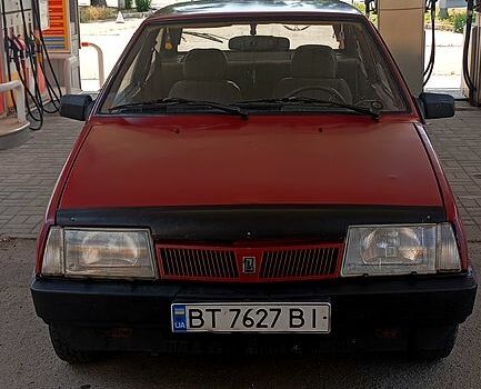 Красный ВАЗ 2108, объемом двигателя 1.5 л и пробегом 0 тыс. км за 910 $, фото 1 на Automoto.ua