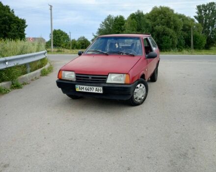 Красный ВАЗ 2108, объемом двигателя 1.5 л и пробегом 300 тыс. км за 721 $, фото 1 на Automoto.ua
