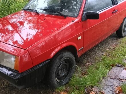 ВАЗ 2108 1993 в Ивано-Франковске на Automoto.ua Красный ВАЗ 2108, объемом двигателя 0 л и пробегом 290 тыс. км за 999 $, фото 1 на Automoto.ua