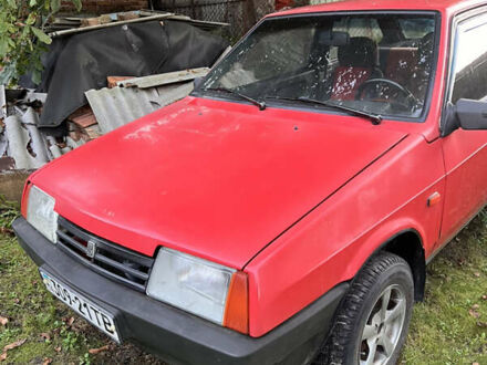 ВАЗ 2108 1994 у Львові на Automoto.ua Червоний ВАЗ 2108, об'ємом двигуна 1.1 л та пробігом 71 тис. км за 710 $, фото 1 на Automoto.ua