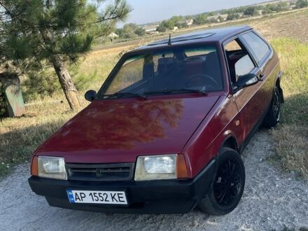 ВАЗ 2108 1994 у Запоріжжя на Automoto.ua Червоний ВАЗ 2108, об'ємом двигуна 1.5 л та пробігом 250 тис. км за 850 $, фото 1 на Automoto.ua