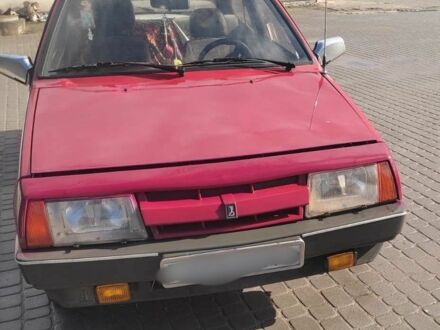 ВАЗ 2108 1994 в Гусятине на Automoto.ua Красный ВАЗ 2108, объемом двигателя 0 л и пробегом 300 тыс. км за 500 $, фото 1 на Automoto.ua