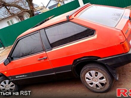 ВАЗ 2108 1994 в Новоукраинке на Automoto.ua Красный ВАЗ 2108, объемом двигателя 16 л и пробегом 450 тыс. км за 800 $, фото 1 на Automoto.ua
