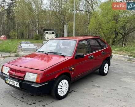Красный ВАЗ 2108, объемом двигателя 1.5 л и пробегом 250 тыс. км за 650 $, фото 1 на Automoto.ua