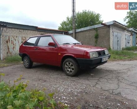 Красный ВАЗ 2108, объемом двигателя 1.29 л и пробегом 100 тыс. км за 1400 $, фото 1 на Automoto.ua