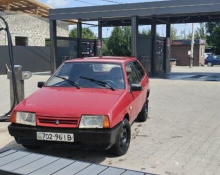 Красный ВАЗ 2108, объемом двигателя 1.5 л и пробегом 200 тыс. км за 550 $, фото 1 на Automoto.ua