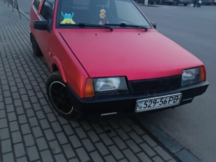 Красный ВАЗ 2108, объемом двигателя 1.5 л и пробегом 20 тыс. км за 1200 $, фото 1 на Automoto.ua