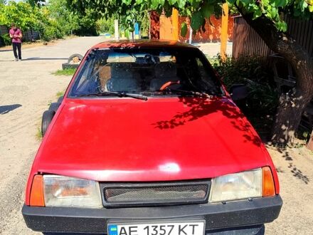 Красный ВАЗ 2108, объемом двигателя 1.5 л и пробегом 78 тыс. км за 450 $, фото 1 на Automoto.ua