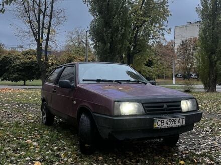 Красный ВАЗ 2108, объемом двигателя 1.5 л и пробегом 350 тыс. км за 700 $, фото 1 на Automoto.ua