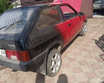 Красный ВАЗ 2108, объемом двигателя 2 л и пробегом 300 тыс. км за 739 $, фото 1 на Automoto.ua