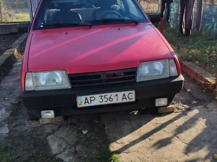 ВАЗ 2108 1999 в Запорожье на Automoto.ua Красный ВАЗ 2108, объемом двигателя 1.5 л и пробегом 290 тыс. км за 2000 $, фото 1 на Automoto.ua
