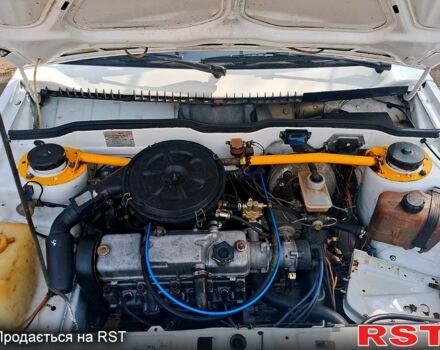 ВАЗ 2108, объемом двигателя 1.5 л и пробегом 123 тыс. км за 1500 $, фото 4 на Automoto.ua